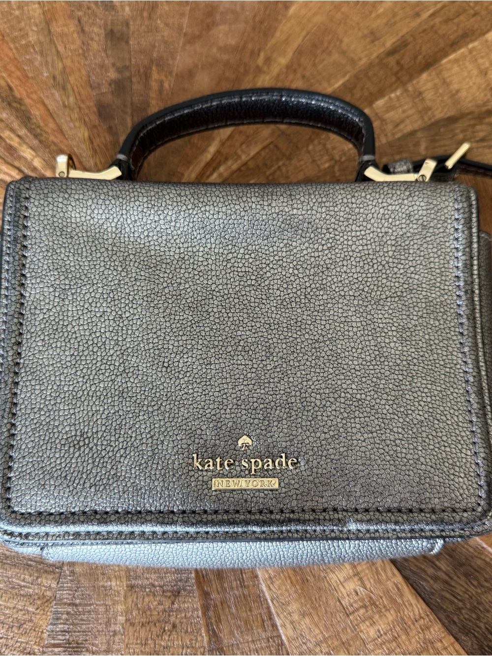Kate Spade Patterson Drive Maisie Mini in Metallic Pebble Leather - Picture 4 of 7